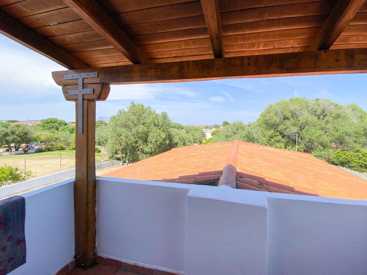 Appartamenti Residenziali Bonsai San Teodoro  Exteriör bild